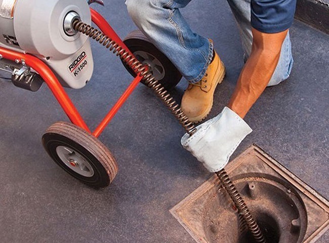 Th&ocirc;ng cống nghẹt quận 7 Vạn Ph&aacute;t dịch vụ số một