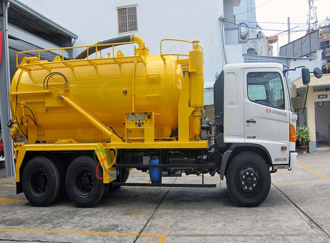 Đơn vị r&uacute;t hầm cầu quận 3 nhanh ch&oacute;ng